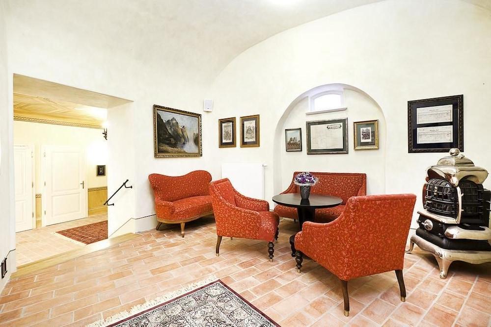 Hotel Latran Český Krumlov المظهر الخارجي الصورة