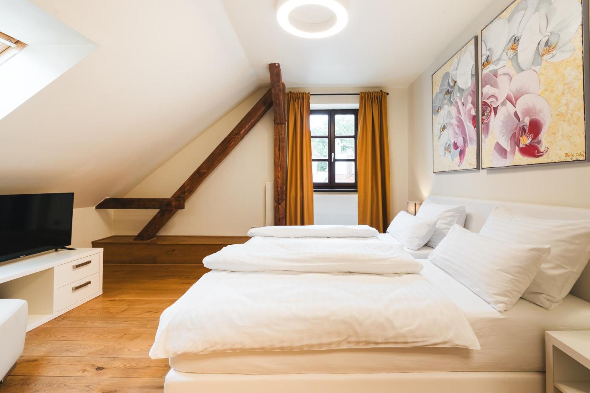 Hotel Latran Český Krumlov المظهر الخارجي الصورة