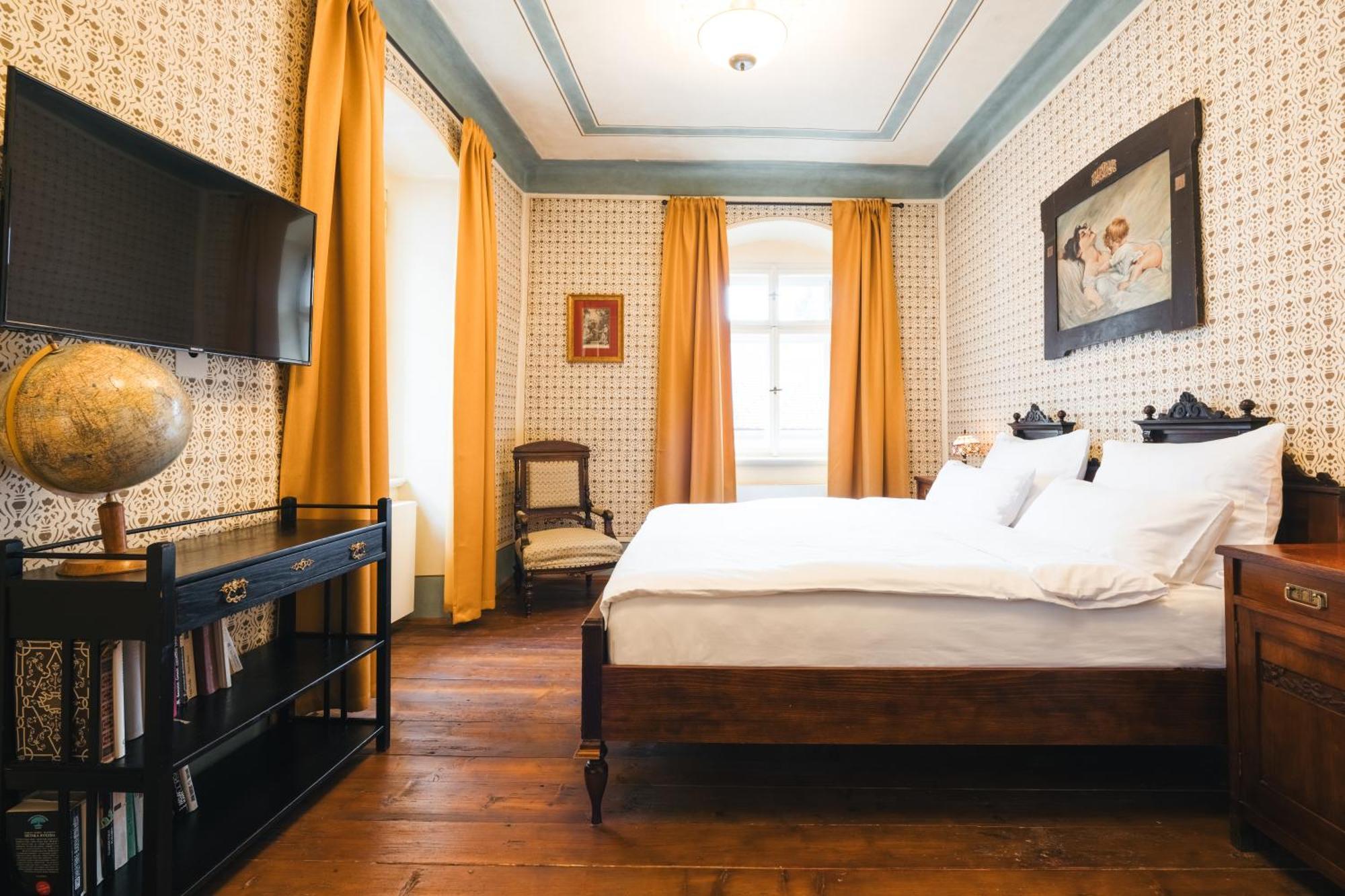 Hotel Latran Český Krumlov المظهر الخارجي الصورة